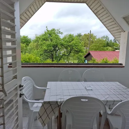 Reginavendeghaz * Balatonmáriafürdő