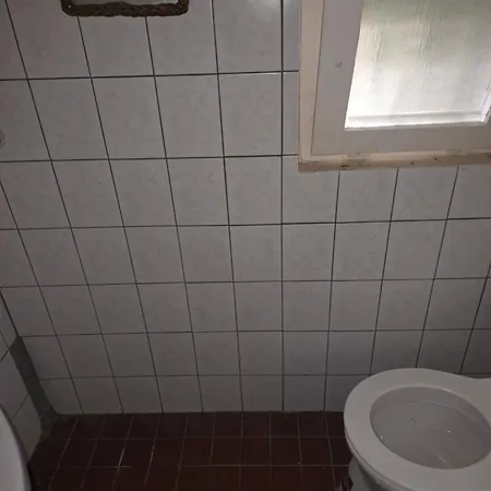 Reginavendeghaz 펜션 *