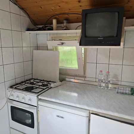 Reginavendeghaz Holiday home