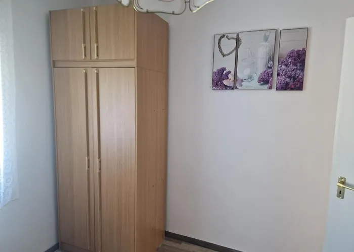 בית נופש Reginavendeghaz *