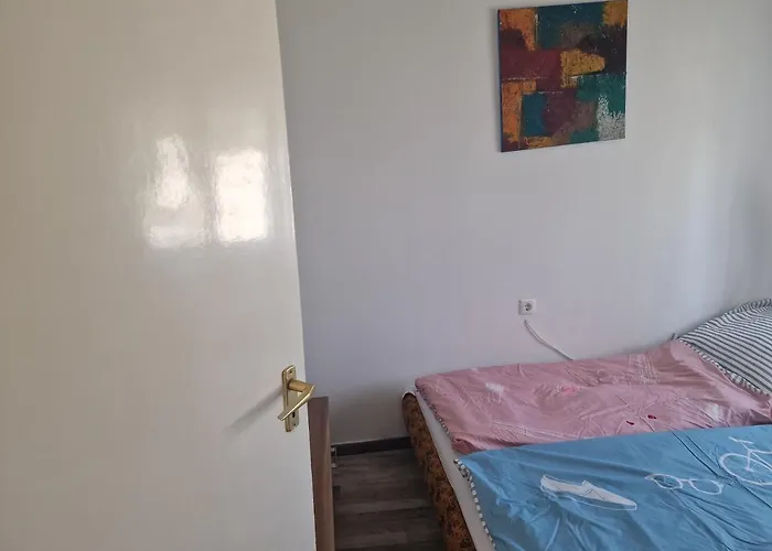 בית נופש Reginavendeghaz *